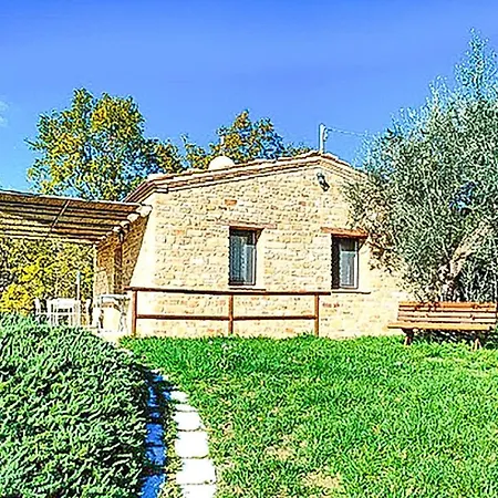 Stunning In Castiglione Messer R, With 1 Bedrooms, Wifi And Outdoor Swimming Pool Prázdninový dům Castiglione Messer Raimondo