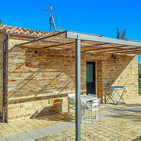 Prázdninový dům Stunning In Castiglione Messer R, With 1 Bedrooms, Wifi And Outdoor Swimming Pool