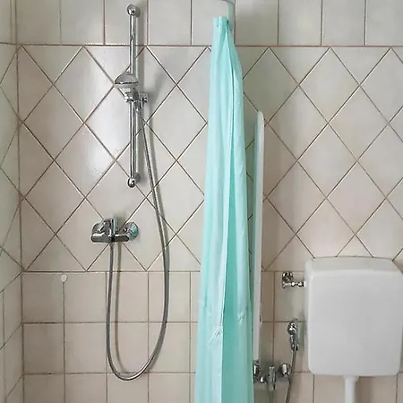 Stunning In Castiglione Messer R, With 1 Bedrooms, Wifi And Outdoor Swimming Pool Prázdninový dům *